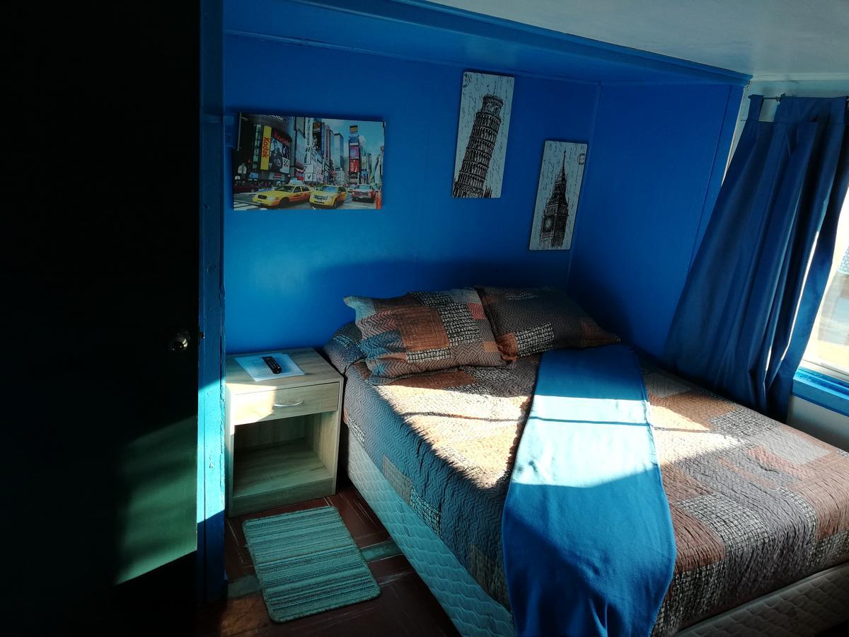 Hostal La Casona Los Ángeles Kültér fotó